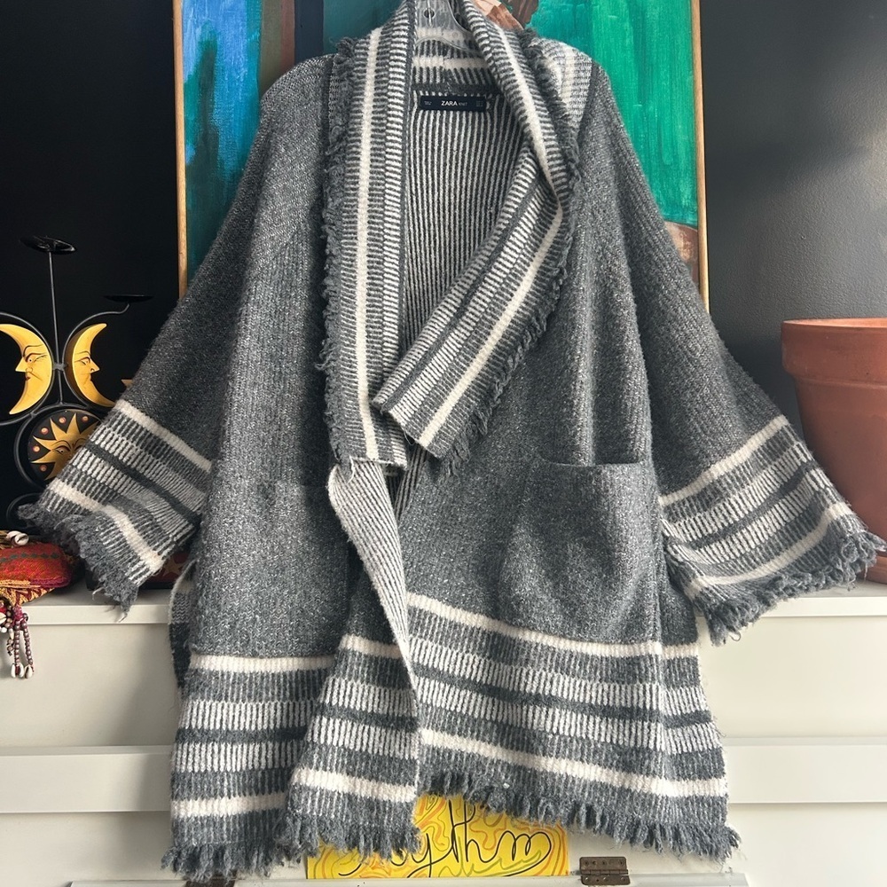 Zara Gray and Cream Striped Knit Cardigan